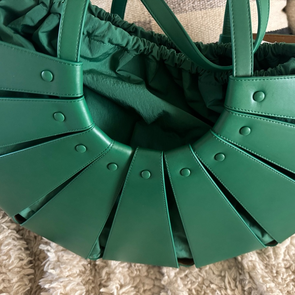 NWT Bottega Venetta - Picture 4 of 10